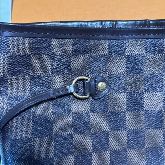 Louis Vuitton Red and Brown Tote Bag - Picture 8 of 14